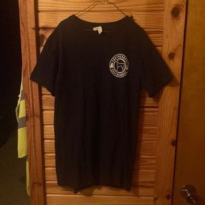 T-shirt color dark blue size small